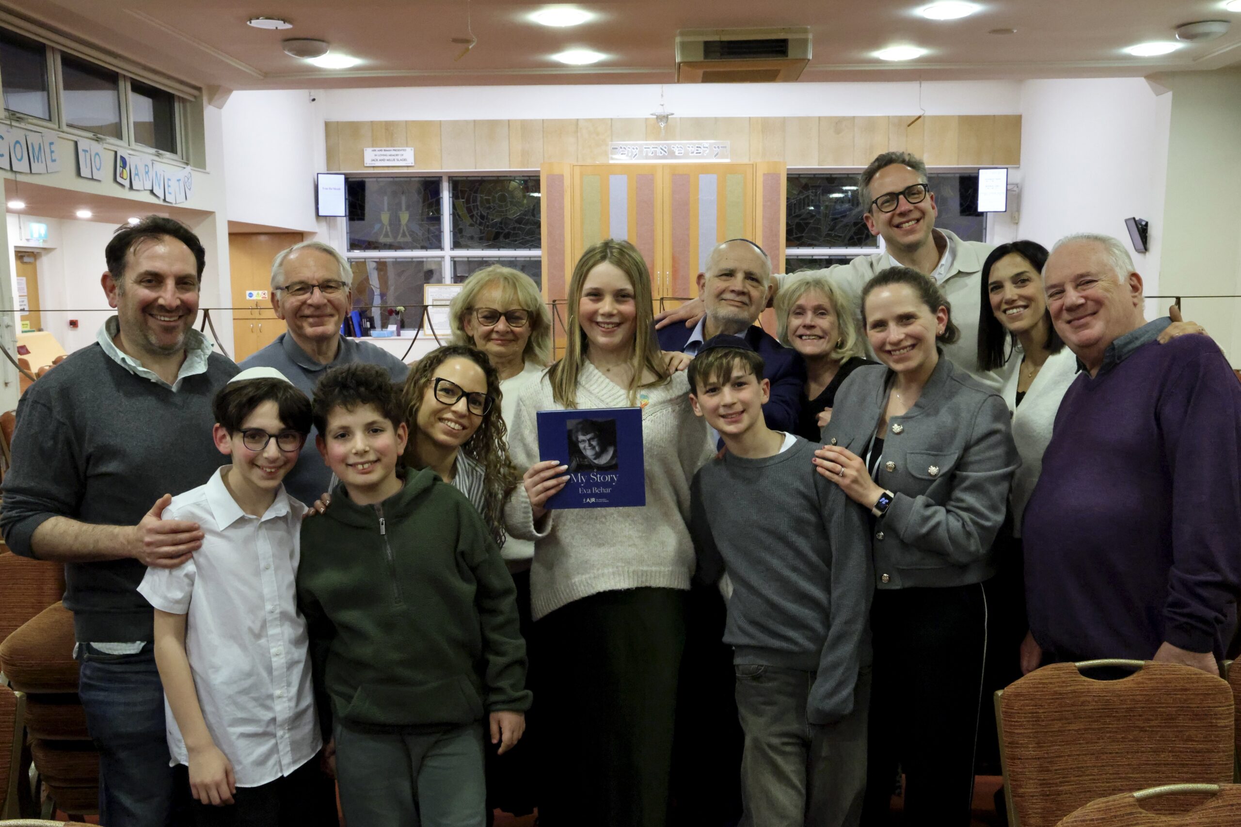 Barnet Shul Marks Yom HaShoah with Survivor Testimony and Innovative VR ...